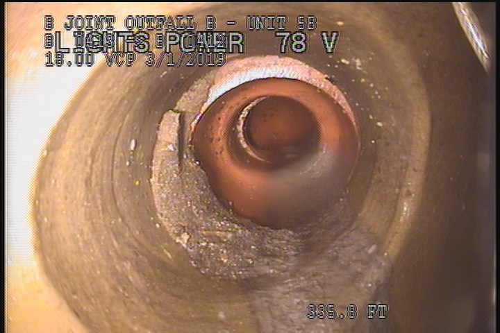 Tap Factory Made, at 02 o'clock, -, within 8 inches of joint: YES, 6" - OPEN
