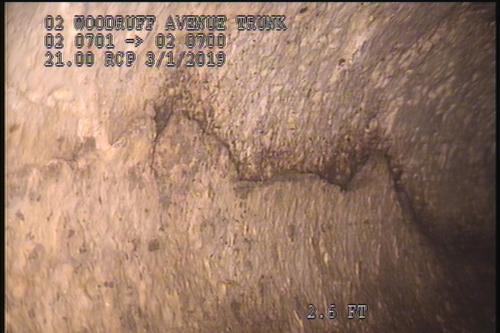 Surface Spalling, from 08 to 04 o'clock, within 8 inches of joint: YES, Start - BLISTERING PEELING CONCRETE