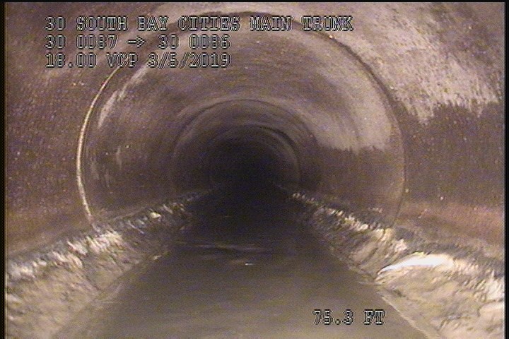 Deposits Attached Grease, 5 %of cross sectional area, from 04 to 08 o'clock, , within 8 inches of joint: YES, Start