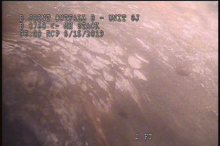 Surface Reinforcement Visible, from 08 to 04 o'clock, within 8 inches of joint: YES
