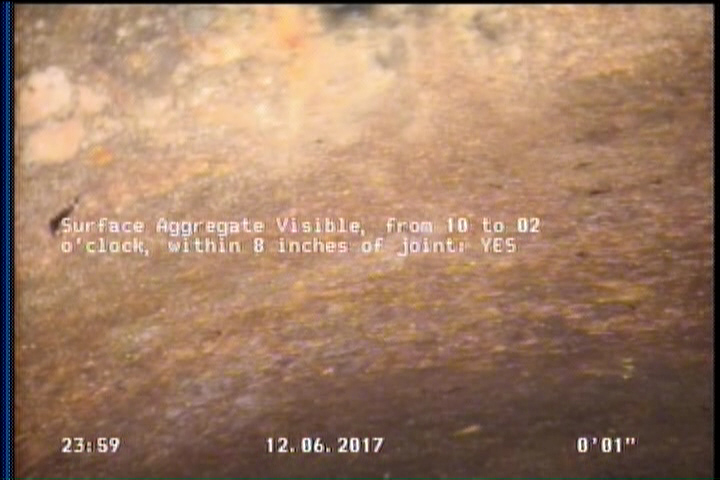 Surface Aggregate Visible, from 10 to 02 o'clock, within 8 inches of joint: YES