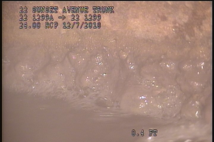 Surface Aggregate Missing, from 05 to 07 o'clock, within 8 inches of joint: YES, Start - SEVERE AGG UNDER FLOW