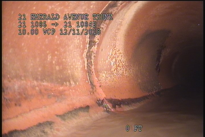 Surface Spalling, from 08 to 04 o'clock, within 8 inches of joint: YES, Start