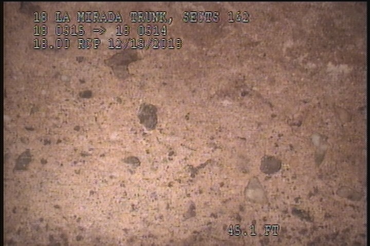 Surface Aggregate Visible, from 10 to 02 o'clock, within 8 inches of joint: NO - SEVERE AGG