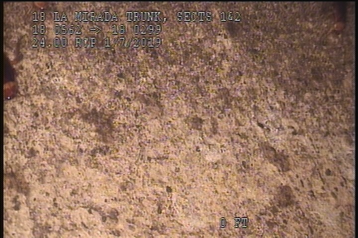 Surface Spalling, from 07 to 05 o'clock, within 8 inches of joint: YES, Start - FLAKING CONCRETE