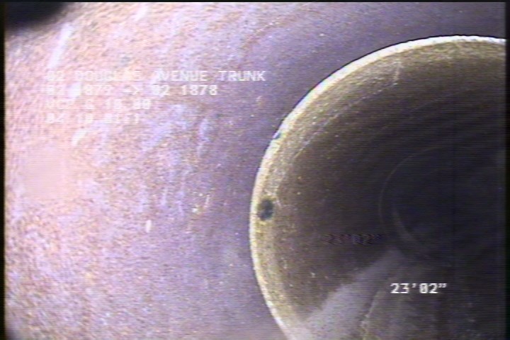 Crack Multiple, from 09 to 03 o'clock, within 8 inches of joint: YES, Start
