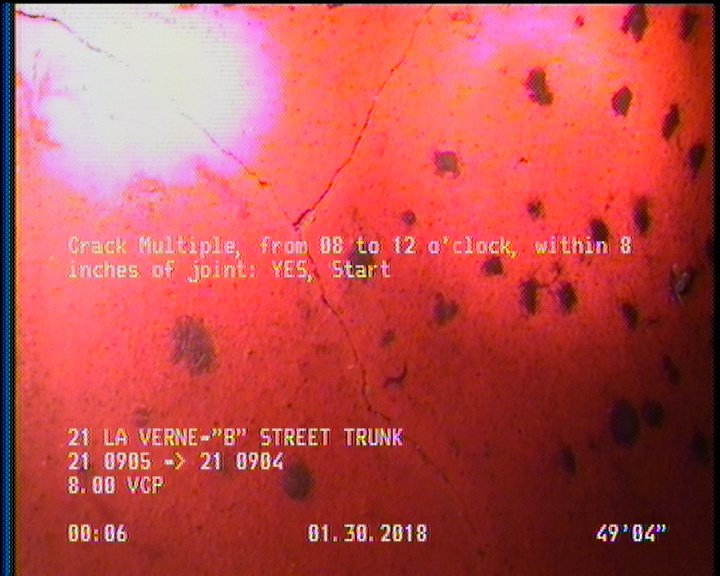 Crack Multiple, from 08 to 12 o'clock, within 8 inches of joint: YES, Start