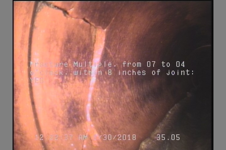 Fracture Multiple, from 07 to 04 o'clock, within 8 inches of joint: YES