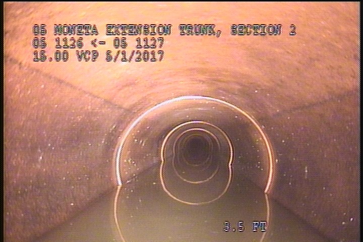 Surface Spalling, from 08 to 04 o'clock, within 8 inches of joint: YES, Start