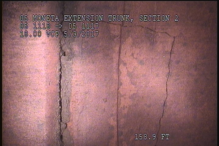 Crack Multiple, from 08 to 10 o'clock, within 8 inches of joint: YES