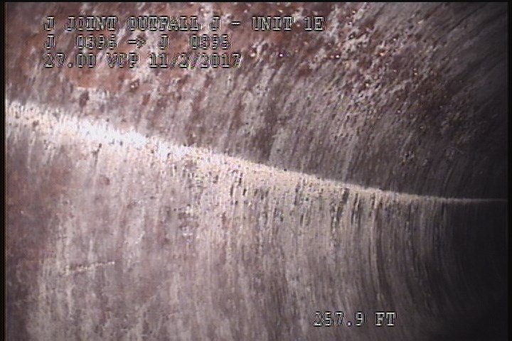 Fracture Spiral, from 10 to 02 o'clock, within 8 inches of joint: YES, Start - HAIRLINE