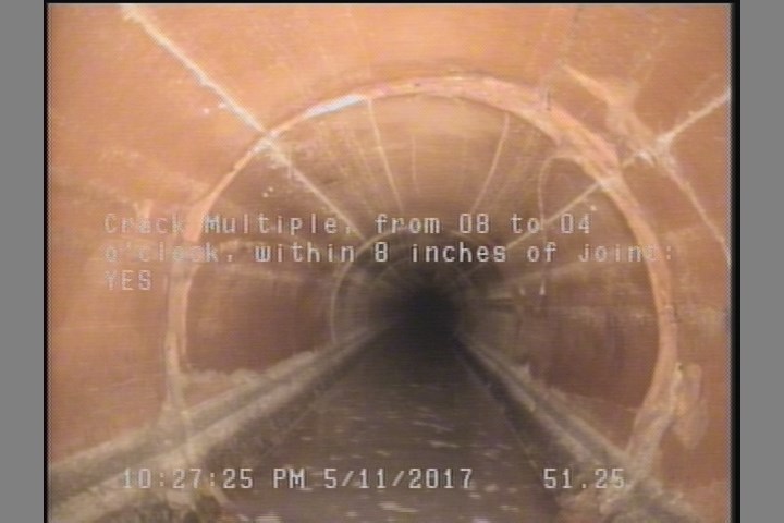 Crack Multiple, from 08 to 04 o'clock, within 8 inches of joint: YES, Start