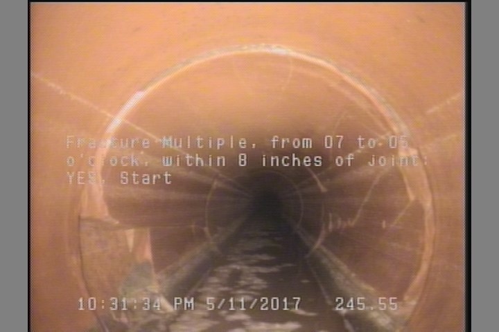 Fracture Multiple, from 07 to 05 o'clock, within 8 inches of joint: YES, Start