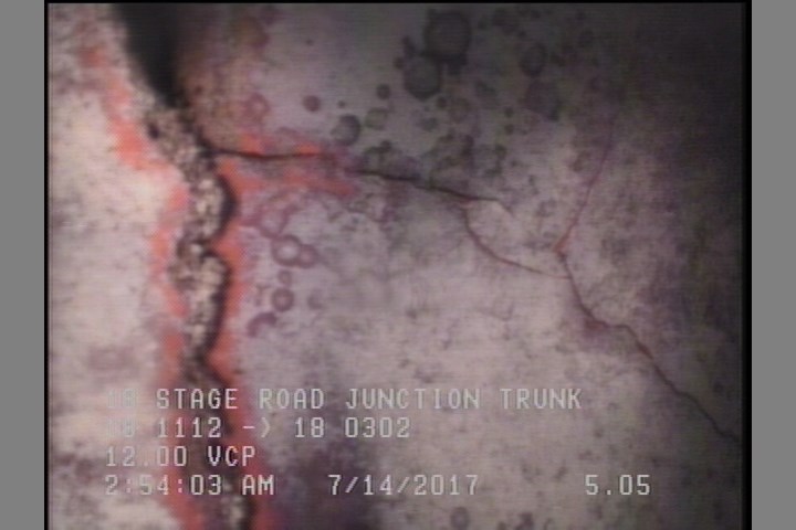 Crack Multiple, from 08 to 04 o'clock, within 8 inches of joint: YES