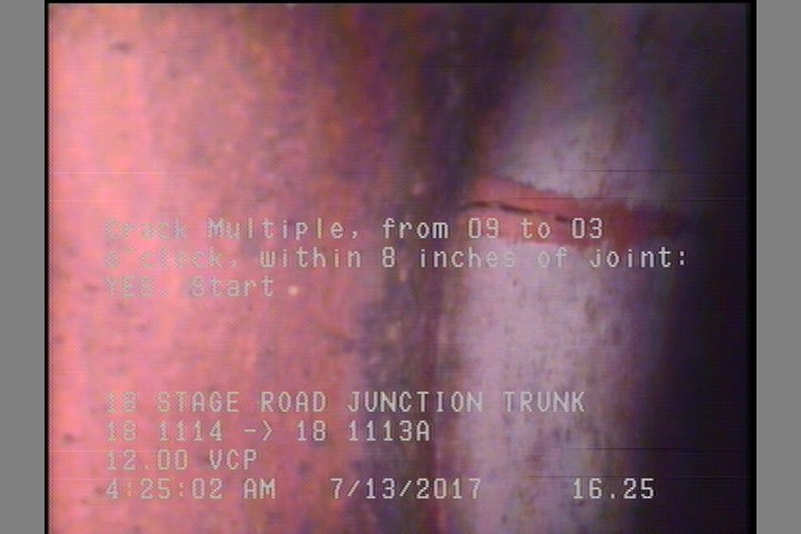 Crack Multiple, from 09 to 03 o'clock, within 8 inches of joint: YES, Start - SCATTERED