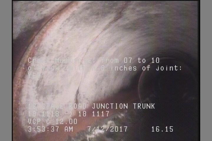 Crack Multiple, from 07 to 10 o'clock, within 8 inches of joint: YES