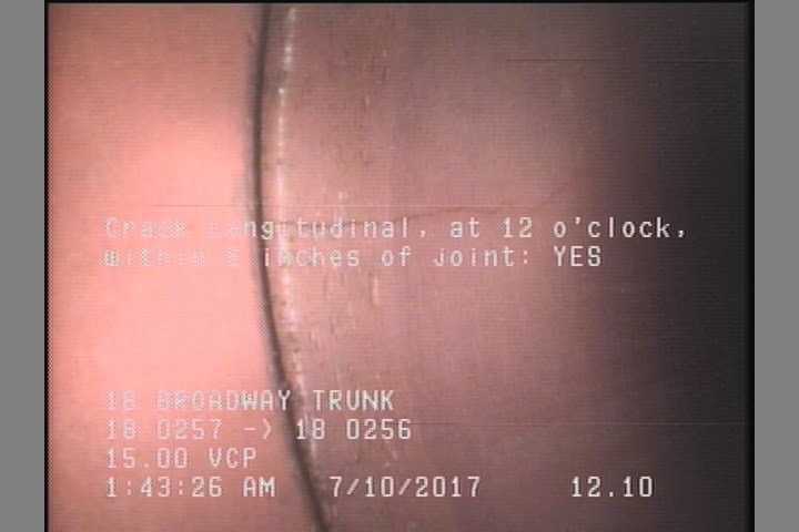 Crack Longitudinal, at 12 o'clock, within 8 inches of joint: YES