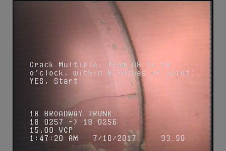 Crack Multiple, from 08 to 04 o'clock, within 8 inches of joint: YES, Start