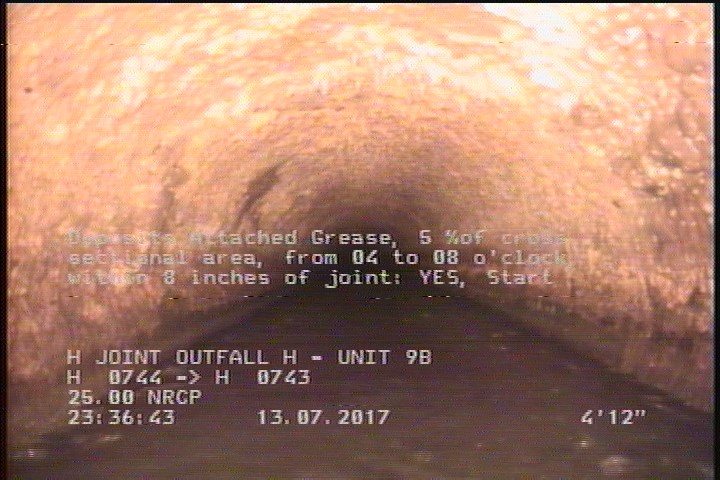 Deposits Attached Grease, 5 %of cross sectional area, from 04 to 08 o'clock, , within 8 inches of joint: YES, Start