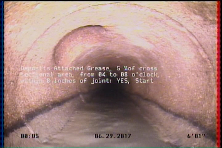 Deposits Attached Grease, 5 %of cross sectional area, from 04 to 08 o'clock, , within 8 inches of joint: YES, Start
