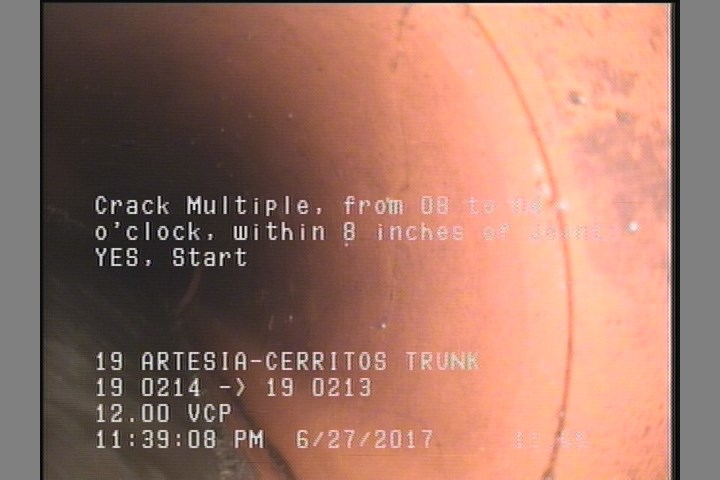 Crack Multiple, from 08 to 04 o'clock, within 8 inches of joint: YES, Start