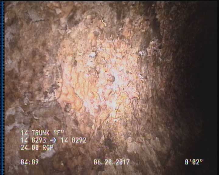 Surface Aggregate Projecting, from 09 to 03 o'clock, within 8 inches of joint: YES, Start
