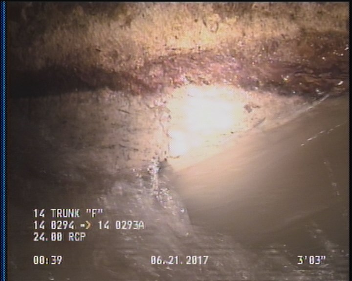Deposits Attached Grease, 5 %of cross sectional area, from 04 to 08 o'clock, , within 8 inches of joint: YES, Start