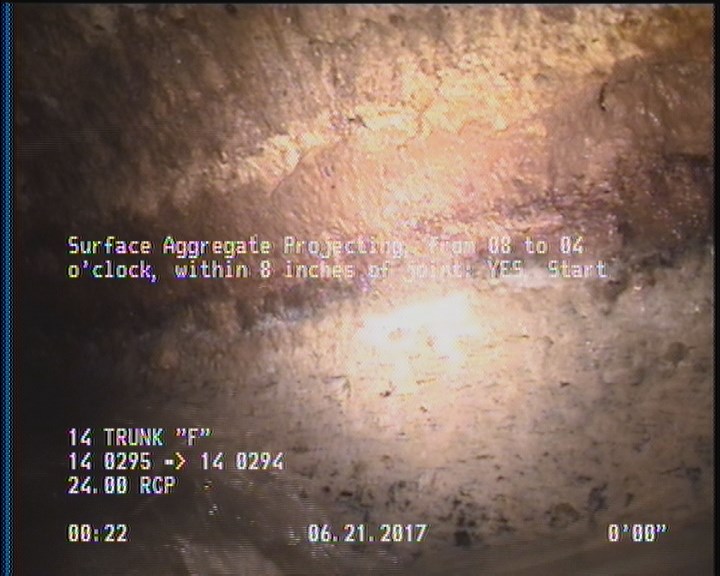 Deposits Attached Grease, 5 %of cross sectional area, from 04 to 08 o'clock, , within 8 inches of joint: YES, Start