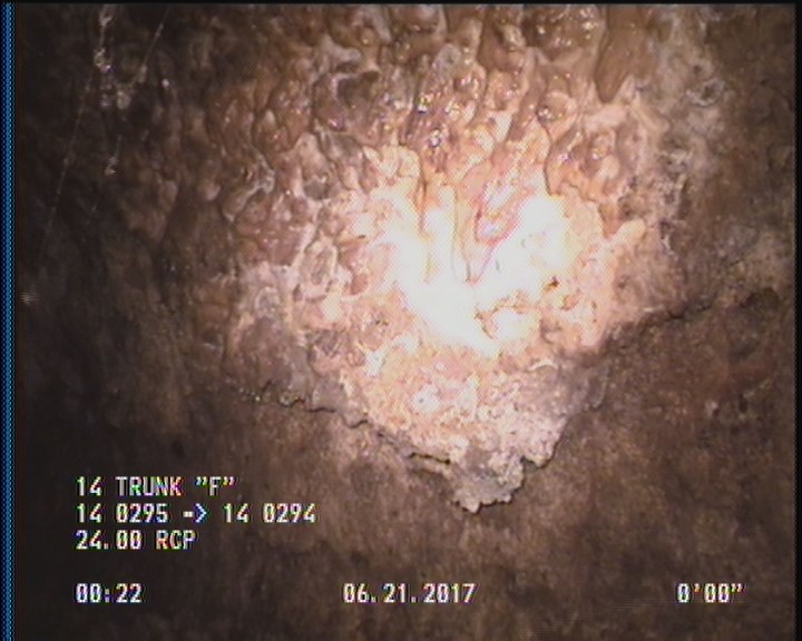 Surface Spalling, from 08 to 04 o'clock, within 8 inches of joint: YES, Start