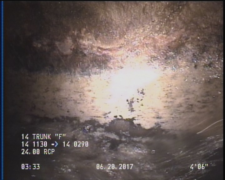 Deposits Attached Grease, 5 %of cross sectional area, from 04 to 08 o'clock, , within 8 inches of joint: YES, Start