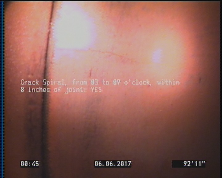 Crack Spiral, from 03 to 09 o'clock, within 8 inches of joint: YES