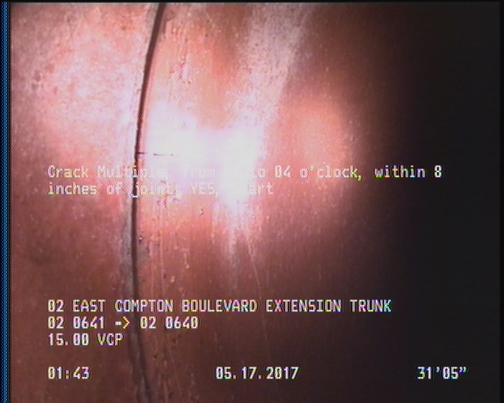 Crack Multiple, from 08 to 04 o'clock, within 8 inches of joint: YES, Start