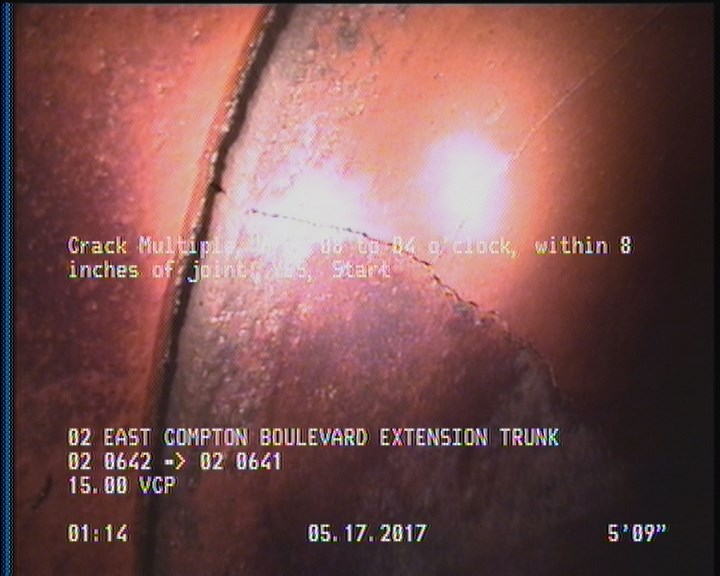 Crack Multiple, from 08 to 04 o'clock, within 8 inches of joint: YES, Start