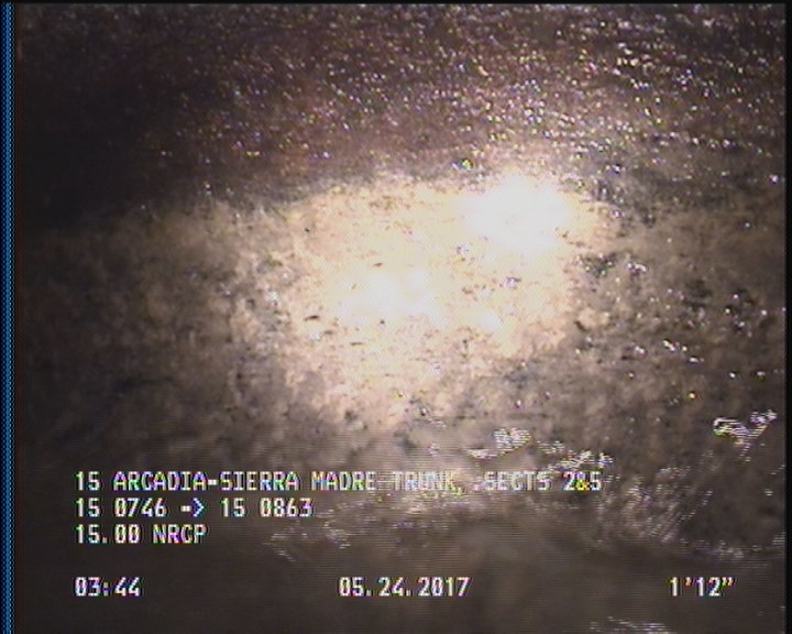 Deposits Attached Grease, 5 %of cross sectional area, from 04 to 08 o'clock, , within 8 inches of joint: YES, Start