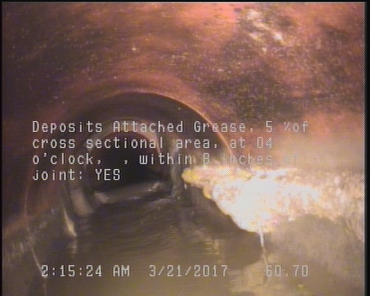 Deposits Attached Grease, 5 %of cross sectional area, at 04 o'clock, , within 8 inches of joint: YES