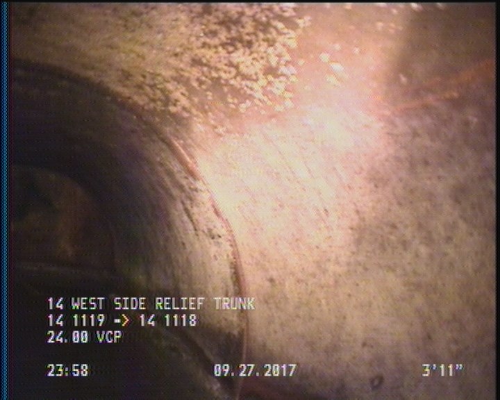 Deposits Attached Encrustation, 5 %of cross sectional area, from 08 to 04 o'clock, , within 8 inches of joint: YES, Start