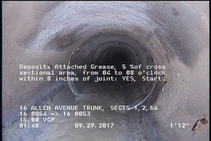 Deposits Attached Grease, 5 %of cross sectional area, from 04 to 08 o'clock, , within 8 inches of joint: YES, Start