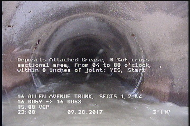 Deposits Attached Grease, 0 %of cross sectional area, from 04 to 08 o'clock, , within 8 inches of joint: YES, Start