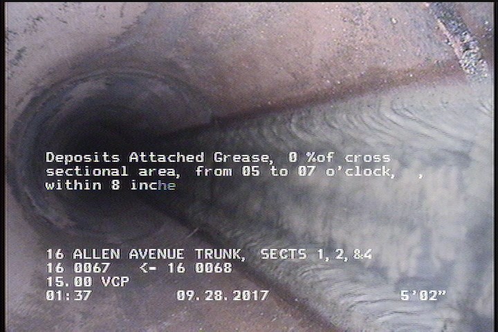 Deposits Attached Grease, 0 %of cross sectional area, from 05 to 07 o'clock, , within 8 inches of joint: YES, Start