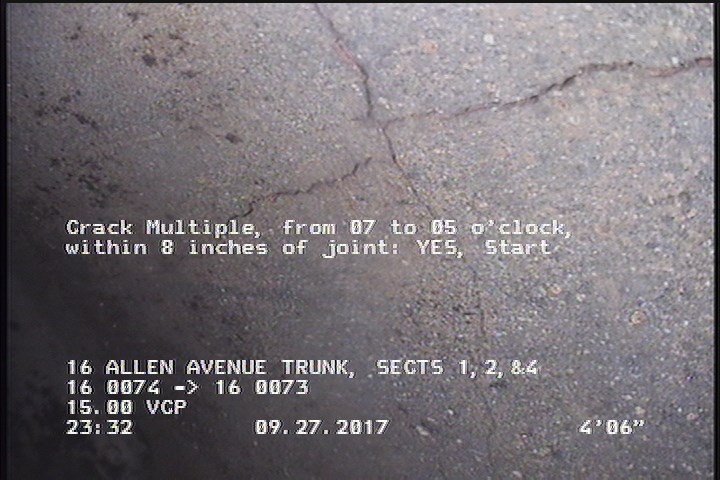 Crack Multiple, from 07 to 05 o'clock, within 8 inches of joint: YES, Start