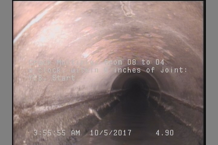 Crack Multiple, from 08 to 04 o'clock, within 8 inches of joint: YES, Start