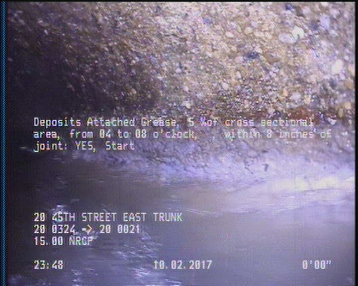 Deposits Attached Grease, 5 %of cross sectional area, from 04 to 08 o'clock, , within 8 inches of joint: YES, Start