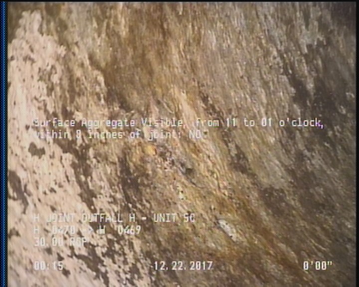 Surface Aggregate Visible, from 11 to 01 o'clock, within 8 inches of joint: NO