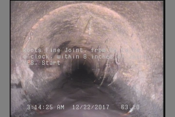 Roots Fine Joint, from 08 to 04 o'clock, within 8 inches of joint: YES, Start