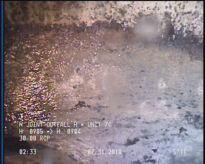 Deposits Attached Grease, 5 %of cross sectional area, from 04 to 08 o'clock, , within 8 inches of joint: YES, Start