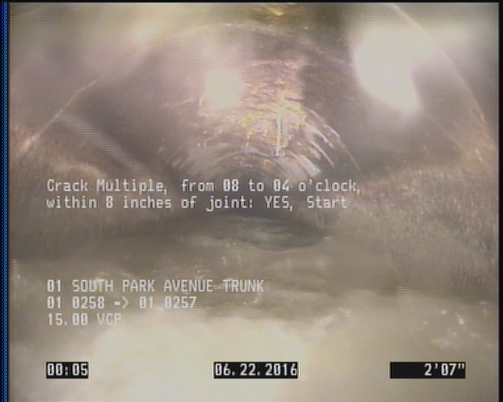 Crack Multiple, from 08 to 04 o'clock, within 8 inches of joint: YES, Start