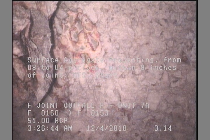 Surface Aggregate Projecting, from 08 to 04 o'clock, within 8 inches of joint: YES, Start