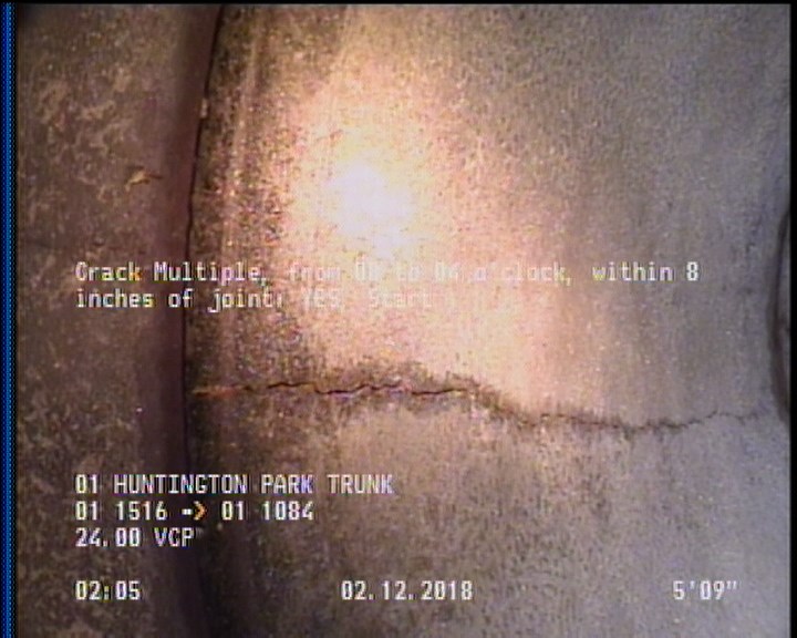 Crack Multiple, from 08 to 04 o'clock, within 8 inches of joint: YES, Start