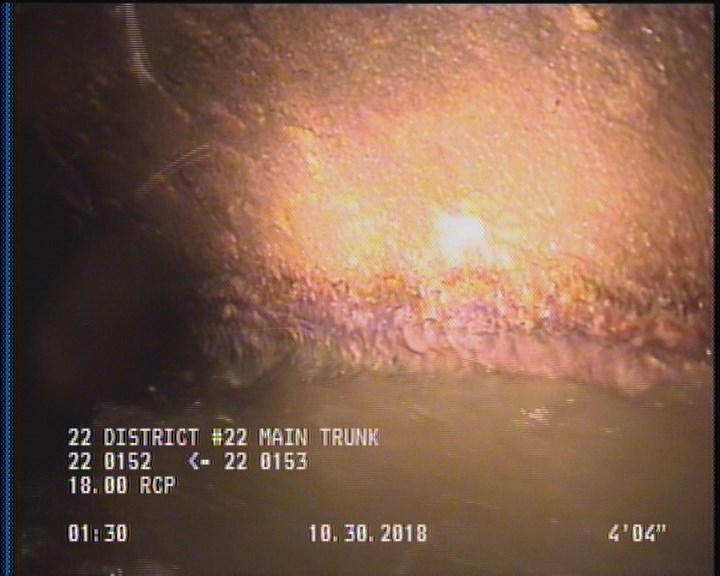 Deposits Attached Grease, 5 %of cross sectional area, from 04 to 08 o'clock, , within 8 inches of joint: YES, Start