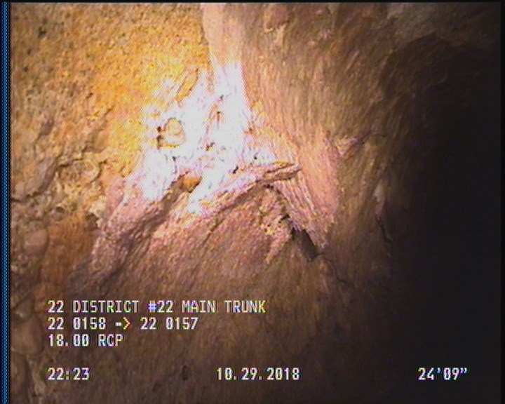 Surface Spalling, from 08 to 04 o'clock, within 8 inches of joint: YES, Start